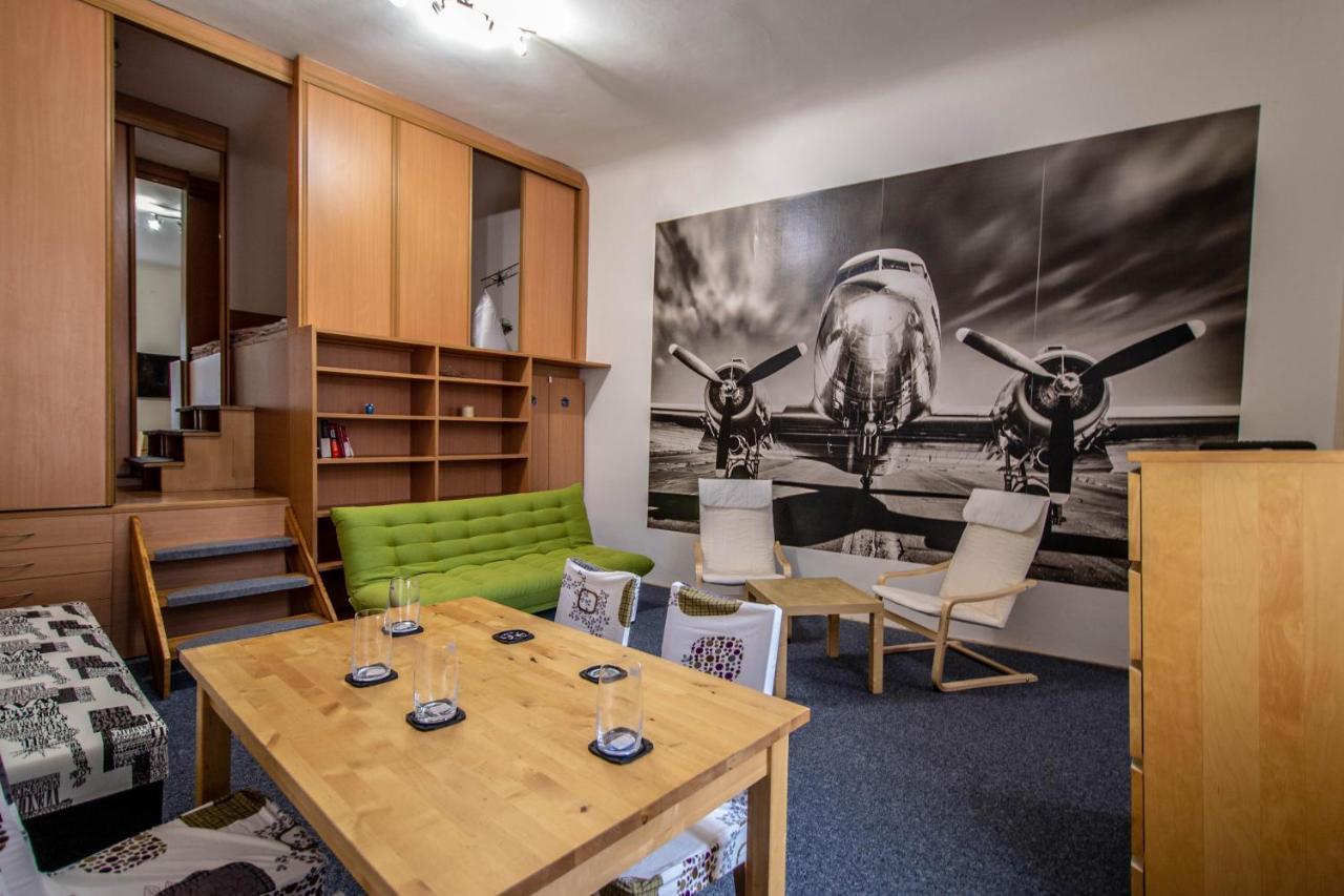 Jewish Synagogue Ruterra Suite Прага Екстериор снимка